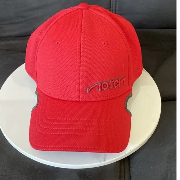 Notch Hat Mens Fitted S/M Red Spell Out Embroidered Logo Ball Cap Adjustable - Picture 2 of 4